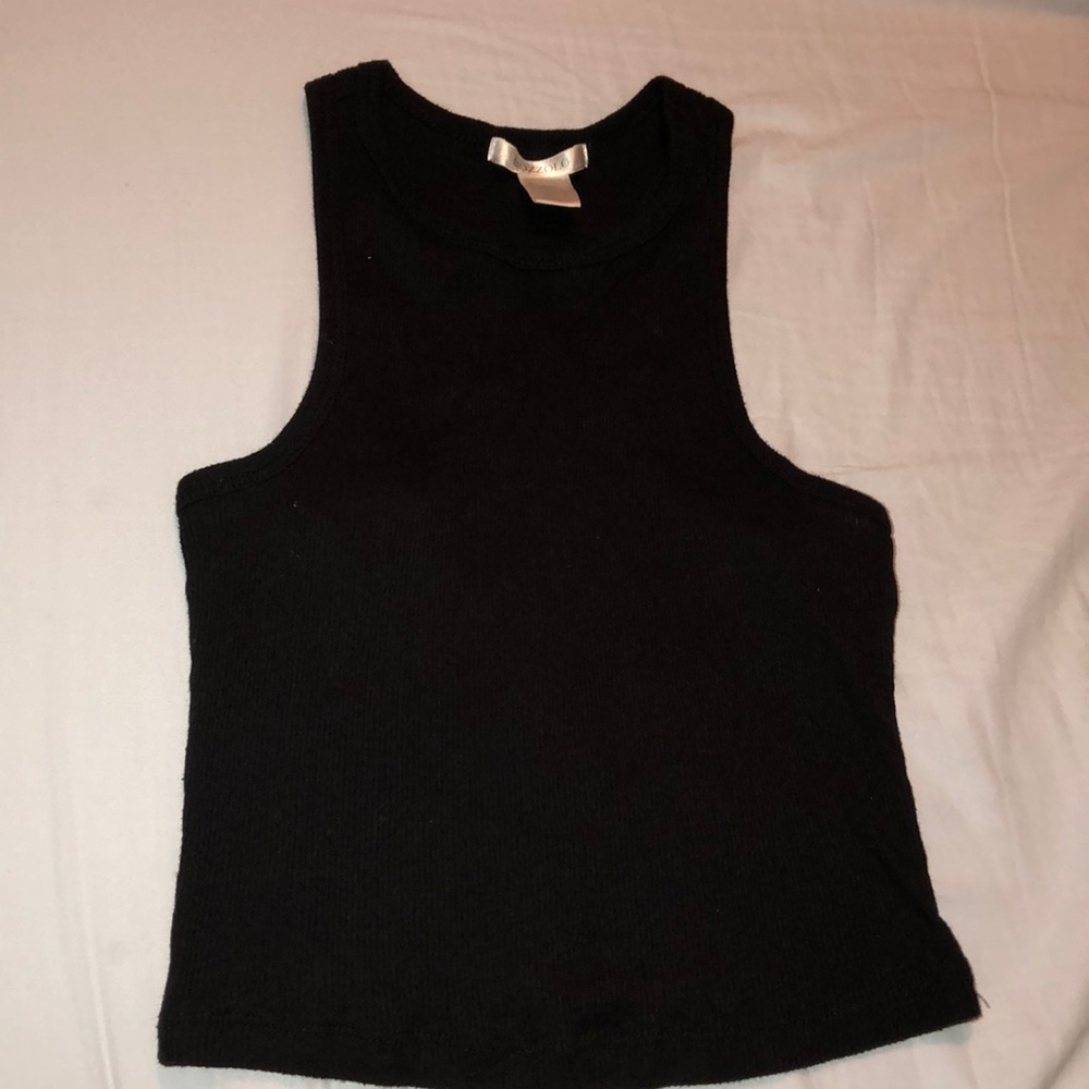 Black crop top